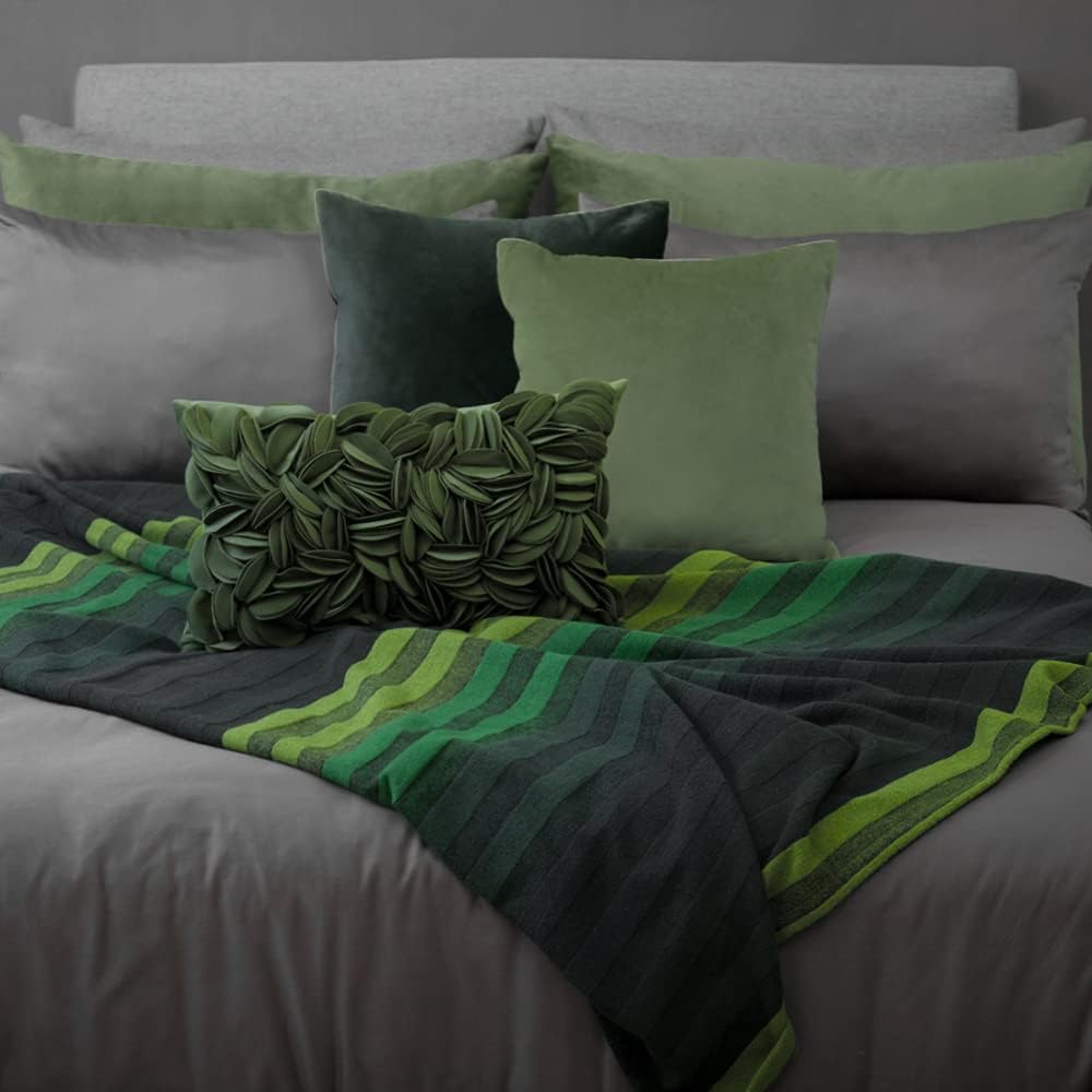 VG|grass-green-persian-velvet|Handmade 3D Floral Throw Pillow Cover
