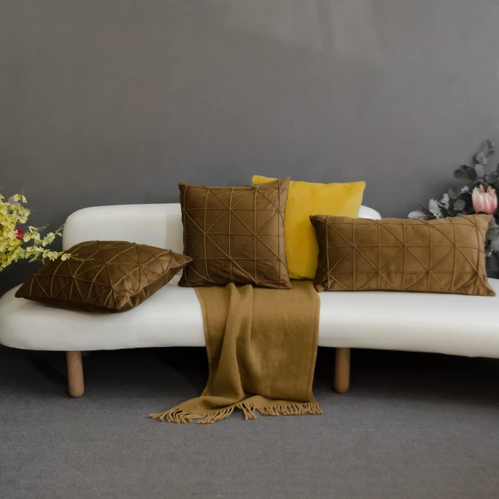 VG|rust-brown|Velvet Pillow Cover