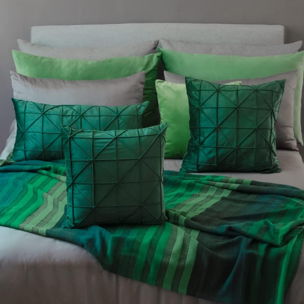 VG|dark-green|Velvet Pillow Cover