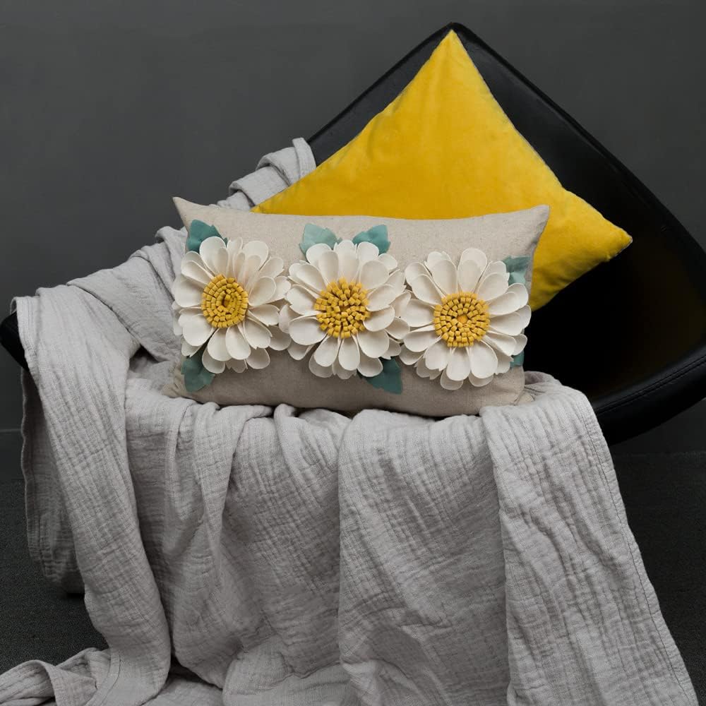 VG|3flower-white-velvet|3D Daisy Flower Throw Pillow Cover, White