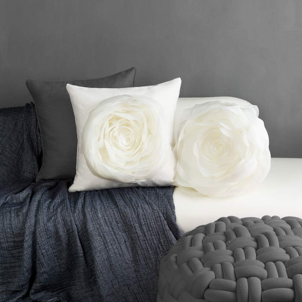 VG|creamy-white|3D Flower Throw Pillow Cover