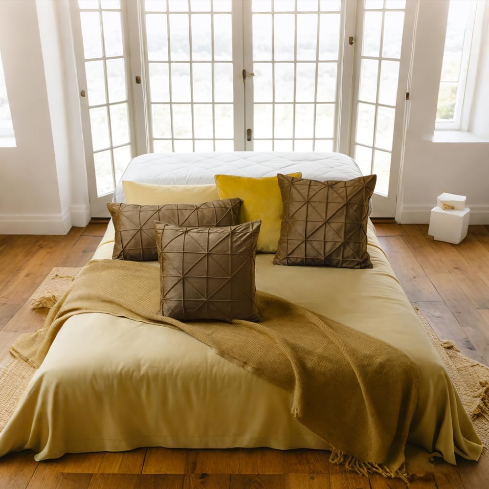 VG|rust-brown|Velvet Pillow Cover