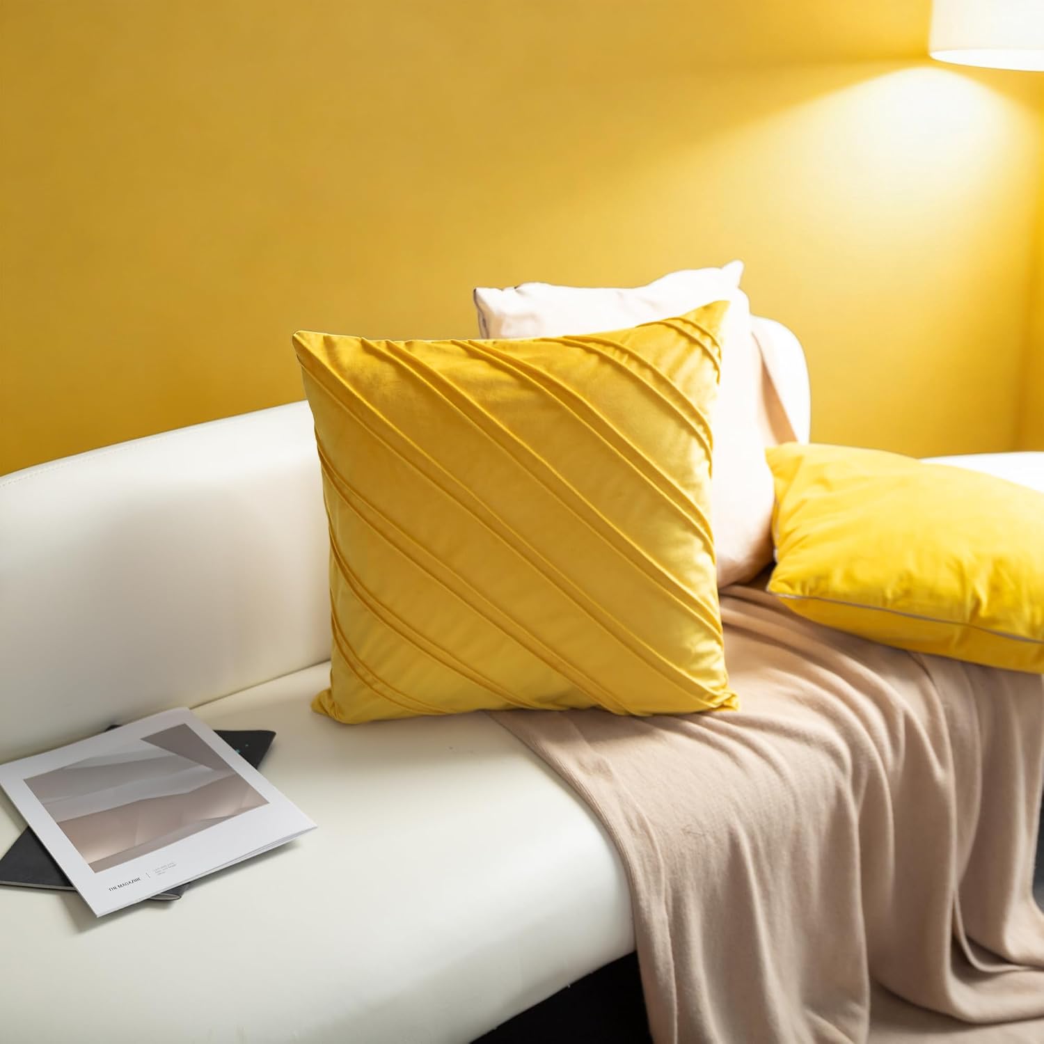 VG|amber|Soft Velvet Decorative Throw Pillow Cover Square Diagonal Stripes Design Pillowcase