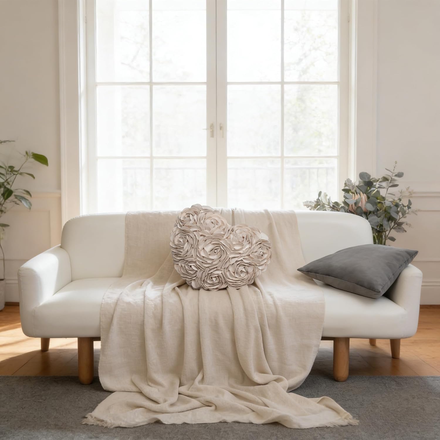 VG|creamy-white|Heart Flower Throw Pillow Covers