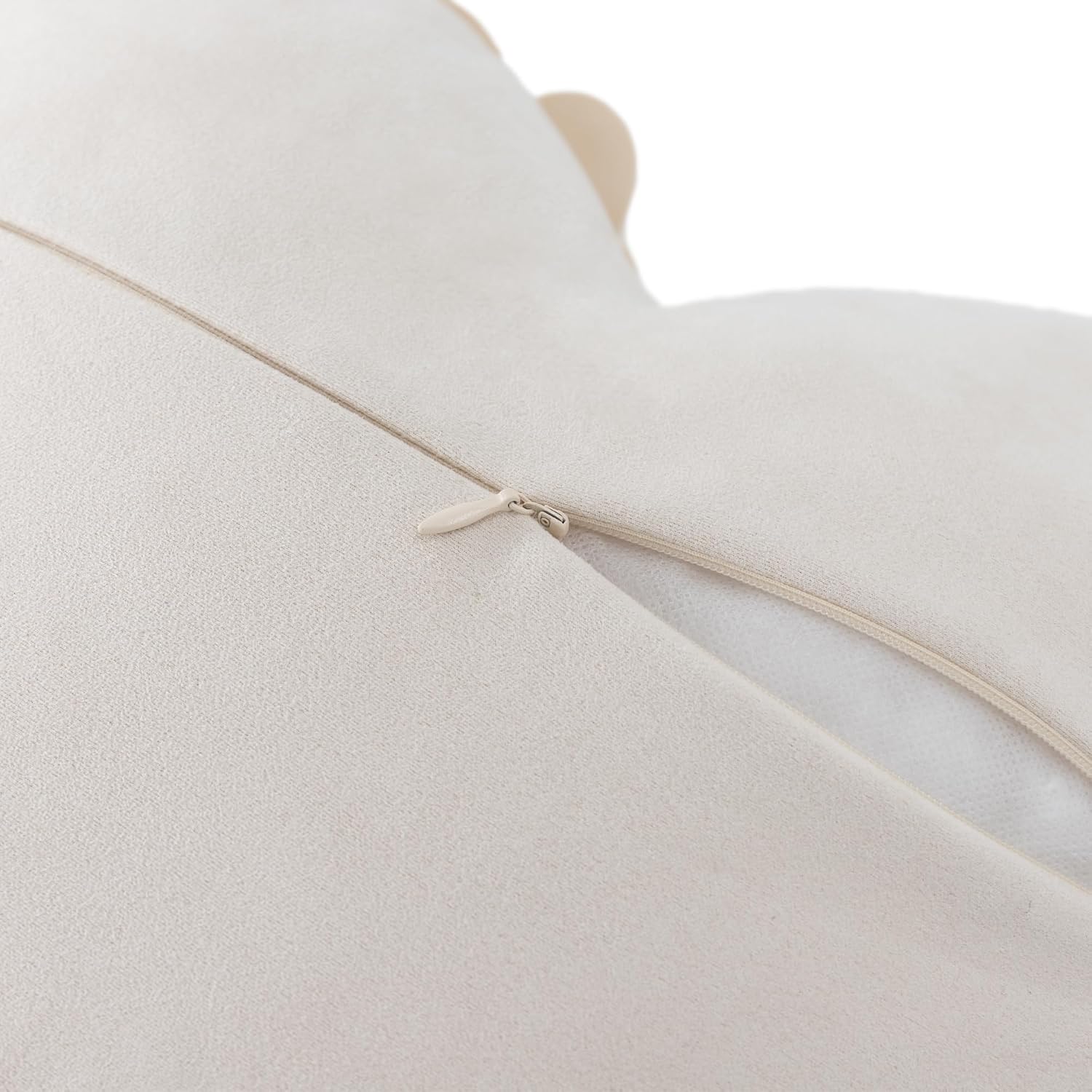 VG|creamy-white|Heart Flower Throw Pillow Covers
