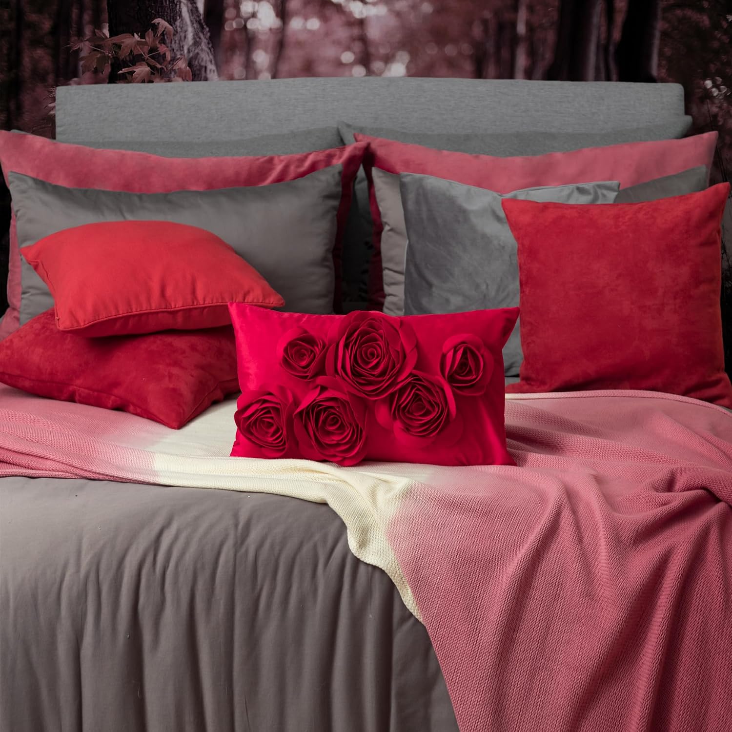 VG|red|3D Flowers Throw Pillow Cover Decorative Soft Velvet Accent Floral Cushion Lumbar Pillowcase for Bed Sofa Couch Living Room