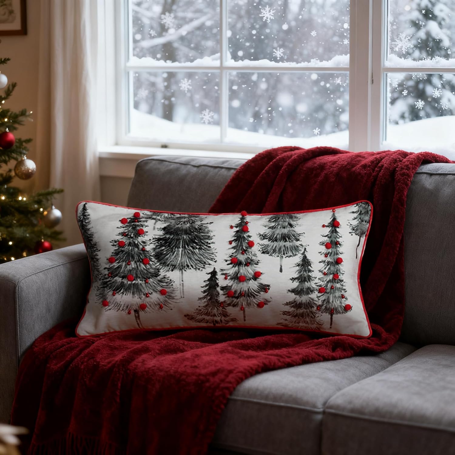 Christmas Trees Throw Pillow Cover Red Ball Pillow Case Festive Decorative Cushion Covers for Sofa Couch Home Holiday