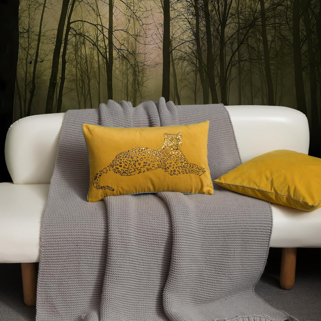 VG|yellow|Leopard Print Throw Pillow Cover Decorative Velvet Cushion with Gold Foil Printing for Bed Couch Chair Car