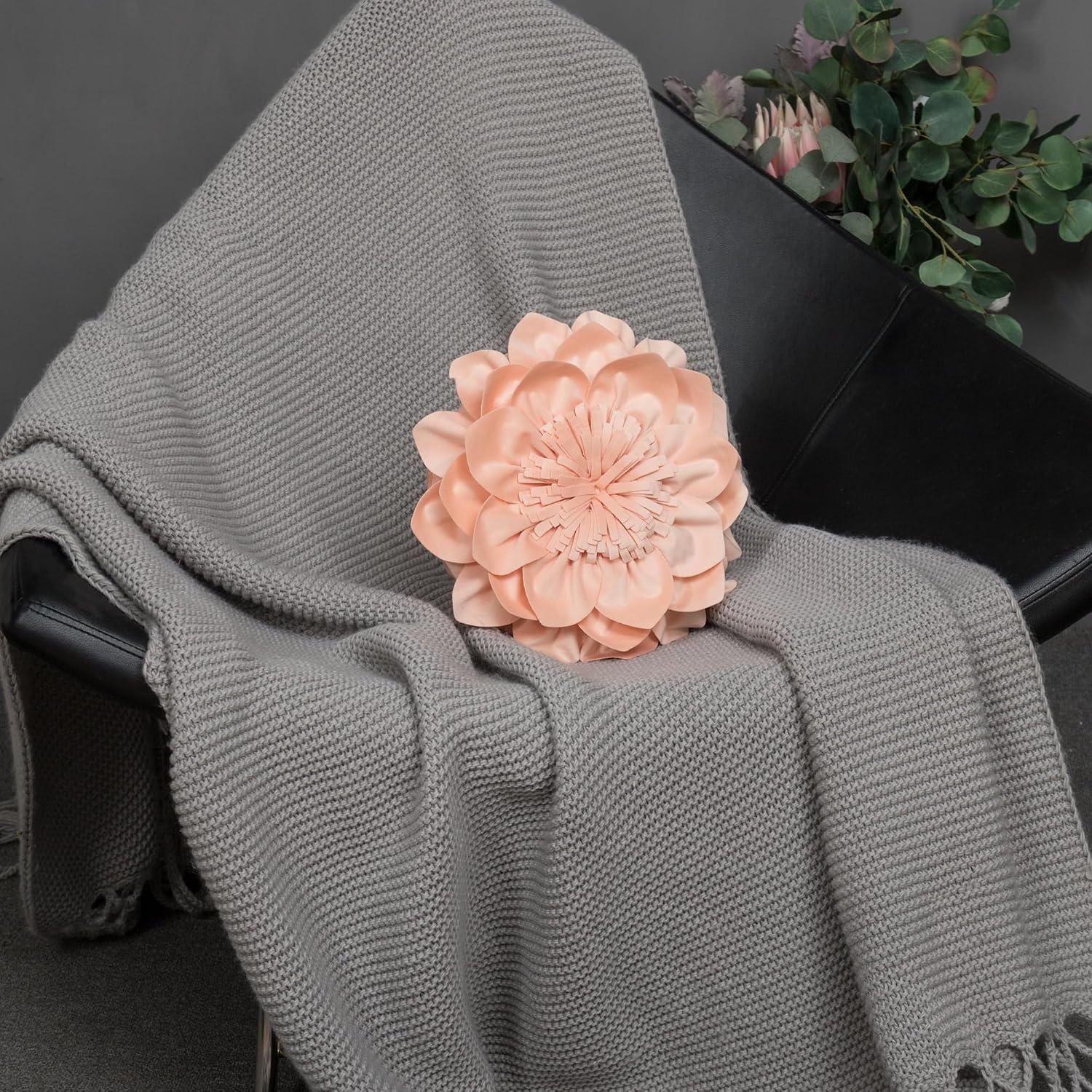 VG|peach-pink|Decorative Throw Pillow with Insert