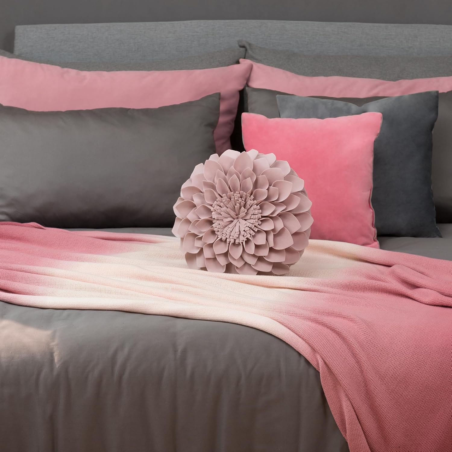 VG|rose-gold-pink|3D Flower Throw Pillow Cover Decorative Round Cushion Floral Accent Pillowcase for Bedroom Living Room Bed Couch Pink Velvet