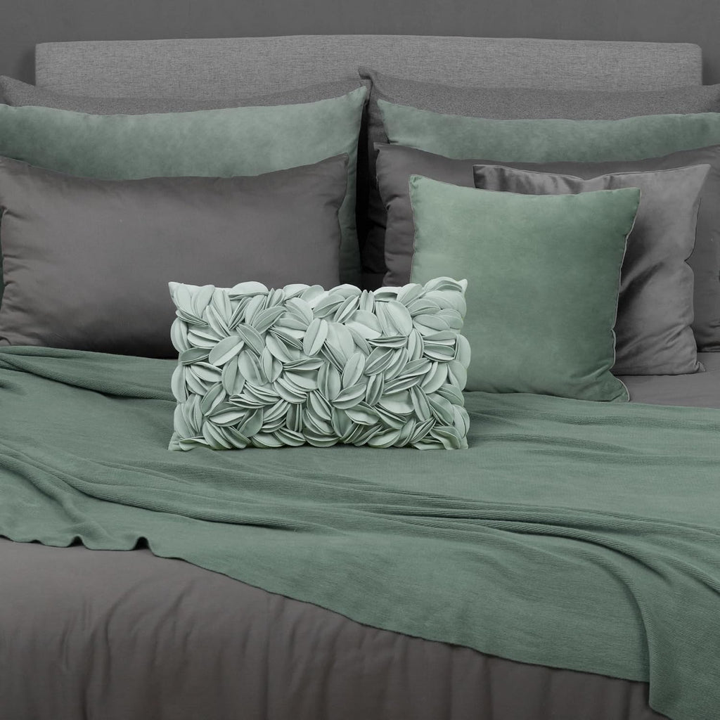 Spring Flower Decorative Throw Pillow Cover Floral Cushion Cover Home Decor Pillow Case for Living Room Sofa Couch Bedroom Apple Green