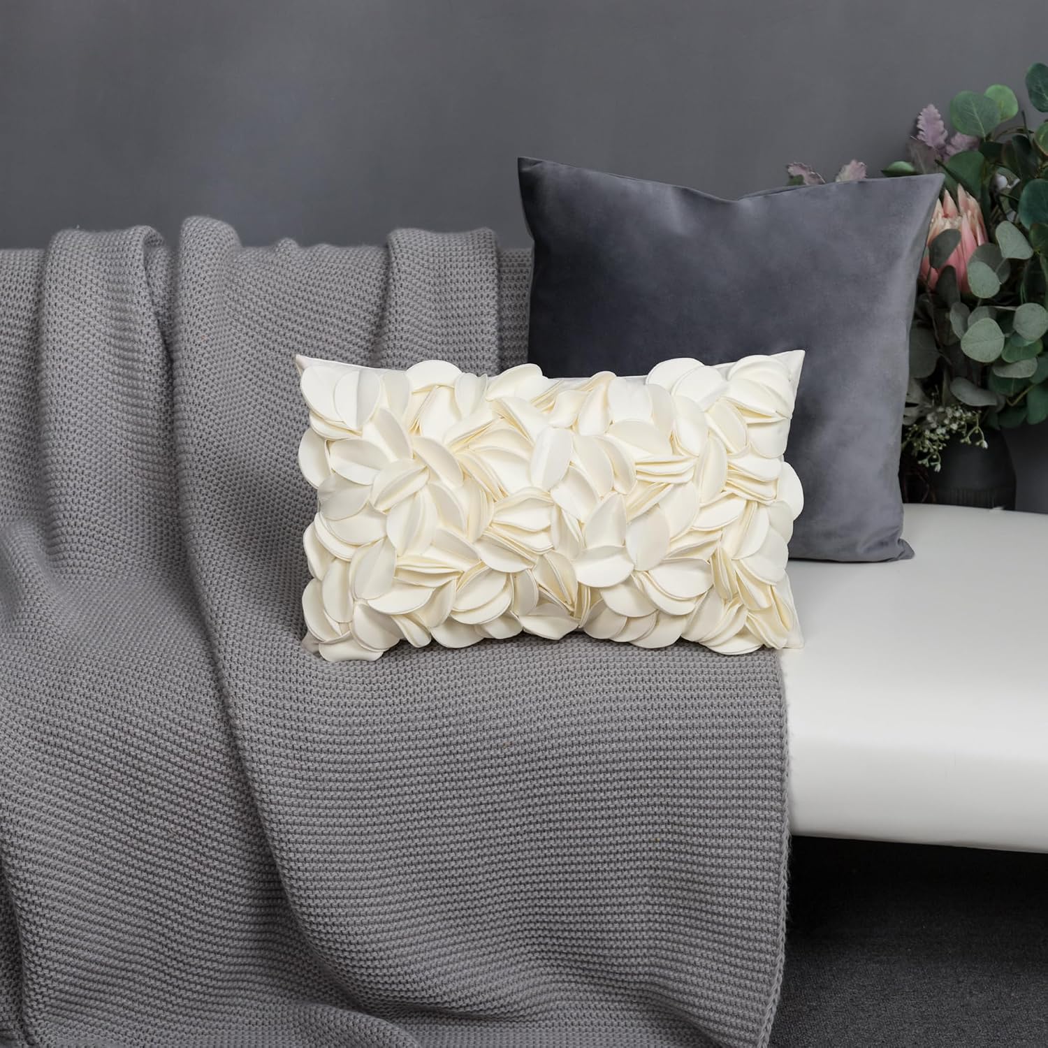 VG|cream-velvet|Handmade 3D Floral Throw Pillow Cover