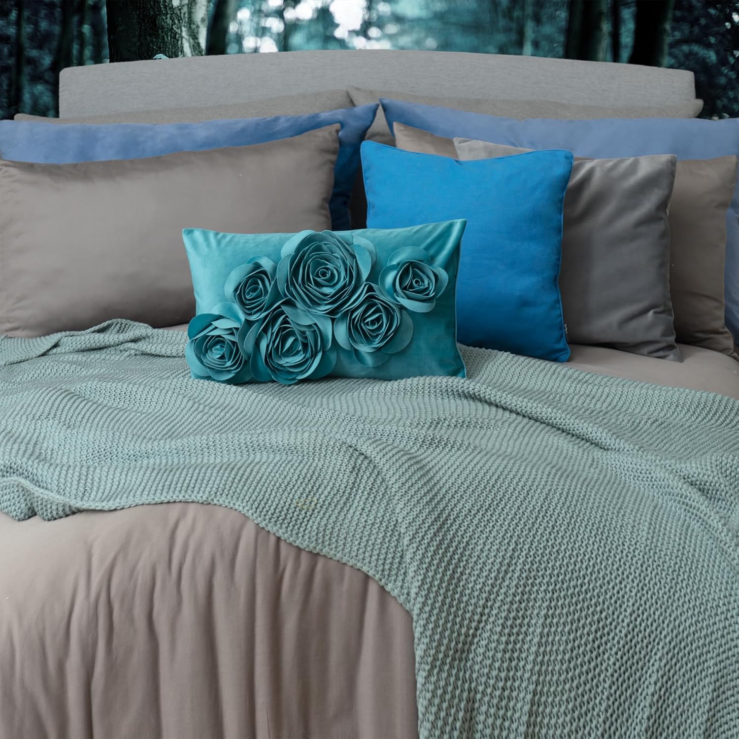 VG|turquoise|3D Flowers Throw Pillow Cover Decorative Soft Velvet Accent Floral Cushion Lumbar Pillowcase for Bed Sofa Couch Living Room