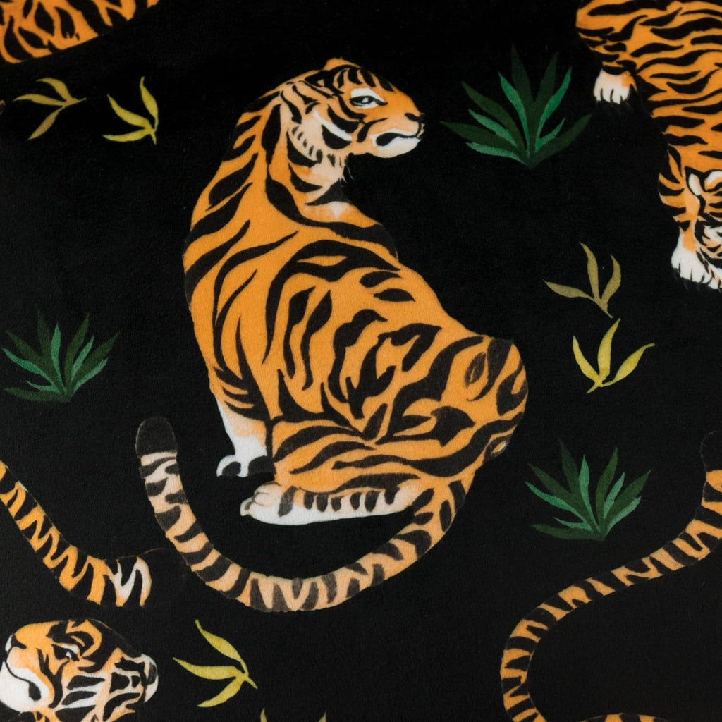 VG|black|Printing Tiger Throw Pillow Cover