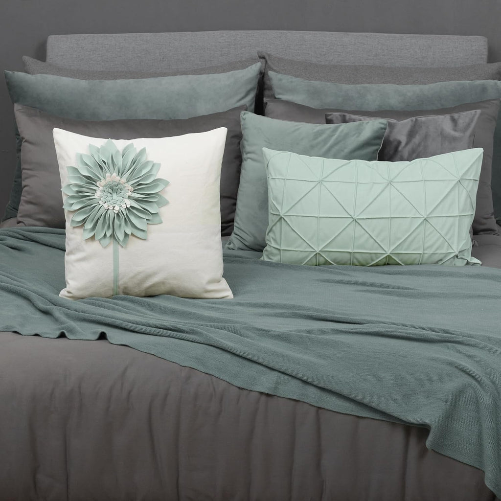 VG|apple-green|Decorative Flower Throw Pillow Cover 3D Sunflower Pillow Case Velvet Cushion Floral Pillowcase for Bed Living Room Couch Chair