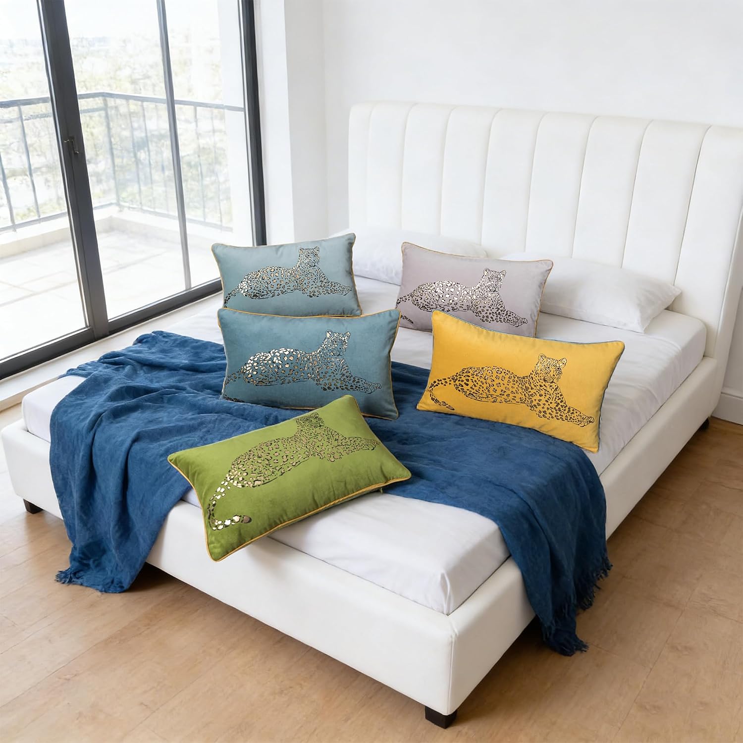 VG|gray,green,teal-blue,teal-green,yellow|Leopard Print Throw Pillow Cover Decorative Velvet Cushion with Gold Foil Printing for Bed Couch Chair Car