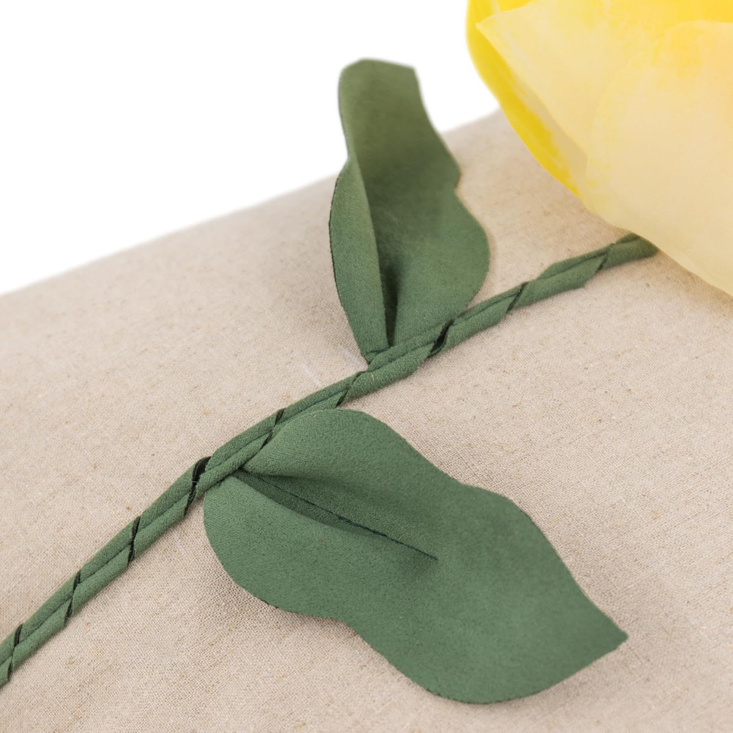 VG|yellow|Yarn Rose Throw Pillow Cover