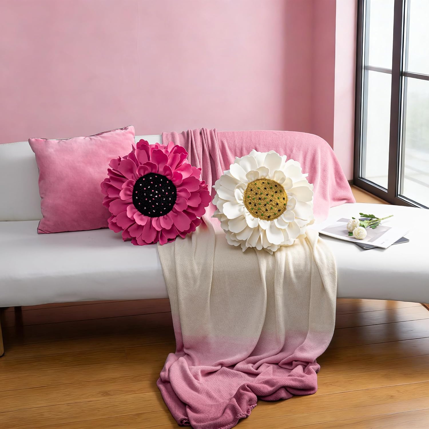 VG|off-white|3D Flower Design Round Throw Pillow Flower Decorative Floral Cushion