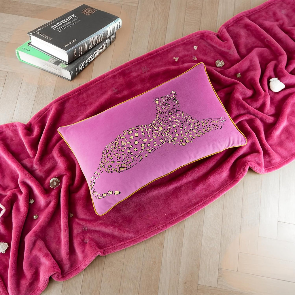 VG|hot-pink|Leopard Print Throw Pillow Cover Decorative Velvet Cushion with Gold Foil Printing for Bed Couch Chair Car