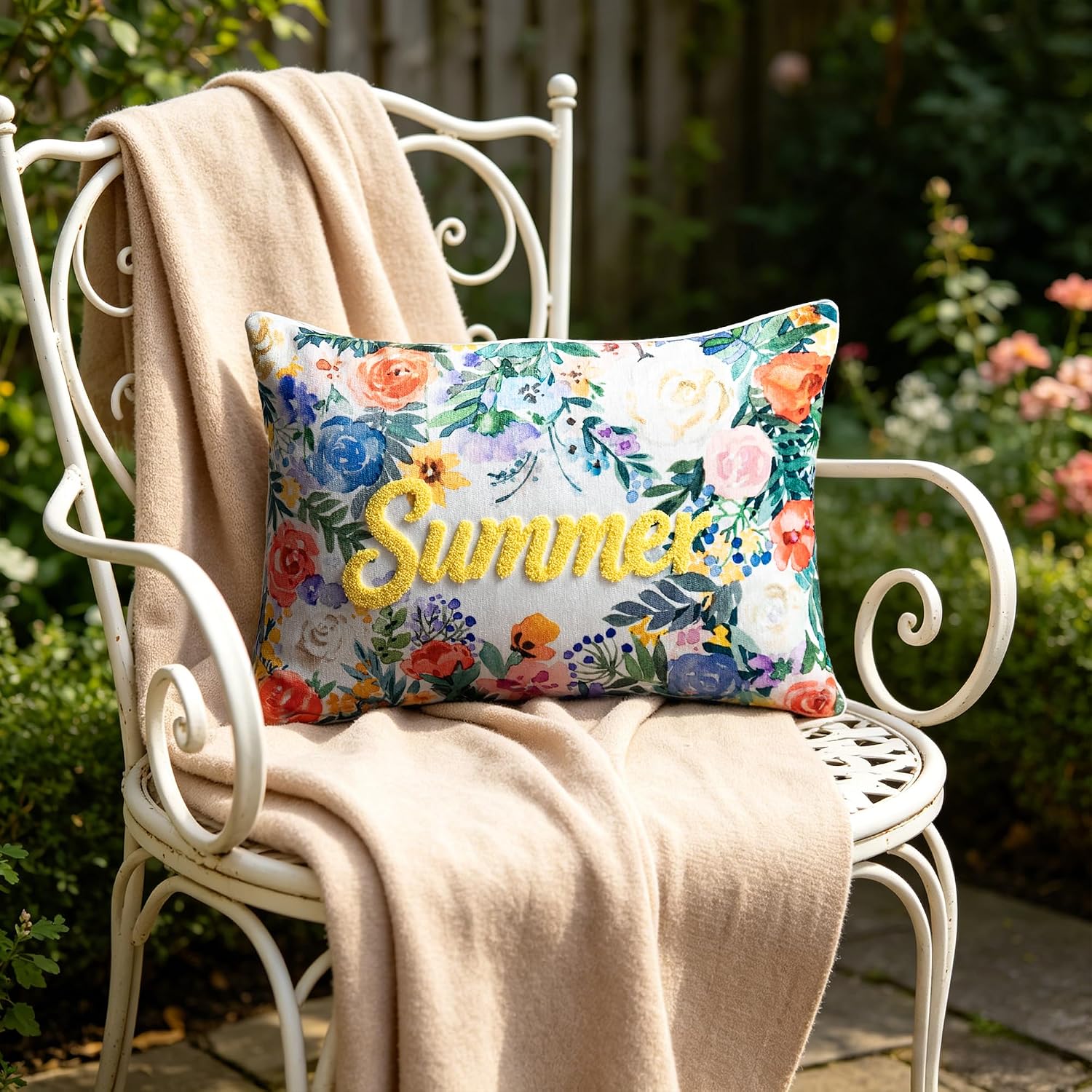 Summer Towel Embroidery Throw Pillow Cover Vintage Flower Cushion Cover Colorful Pillow Case for Seasonal Home Decor Sofa Couch Bedroom