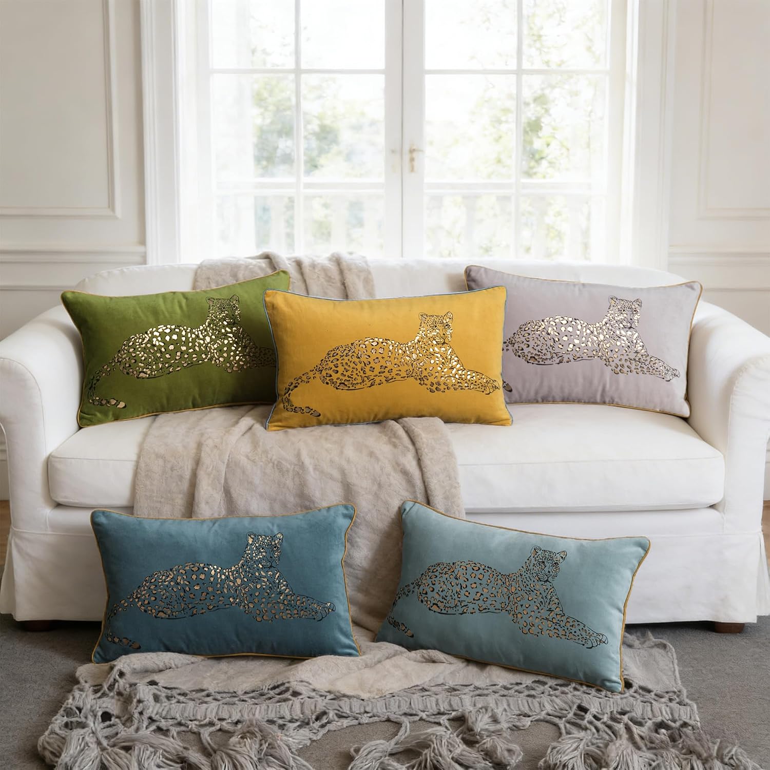 Leopard Print Throw Pillow Cover Decorative Velvet Cushion with Gold Foil Printing for Bed Couch Chair Car