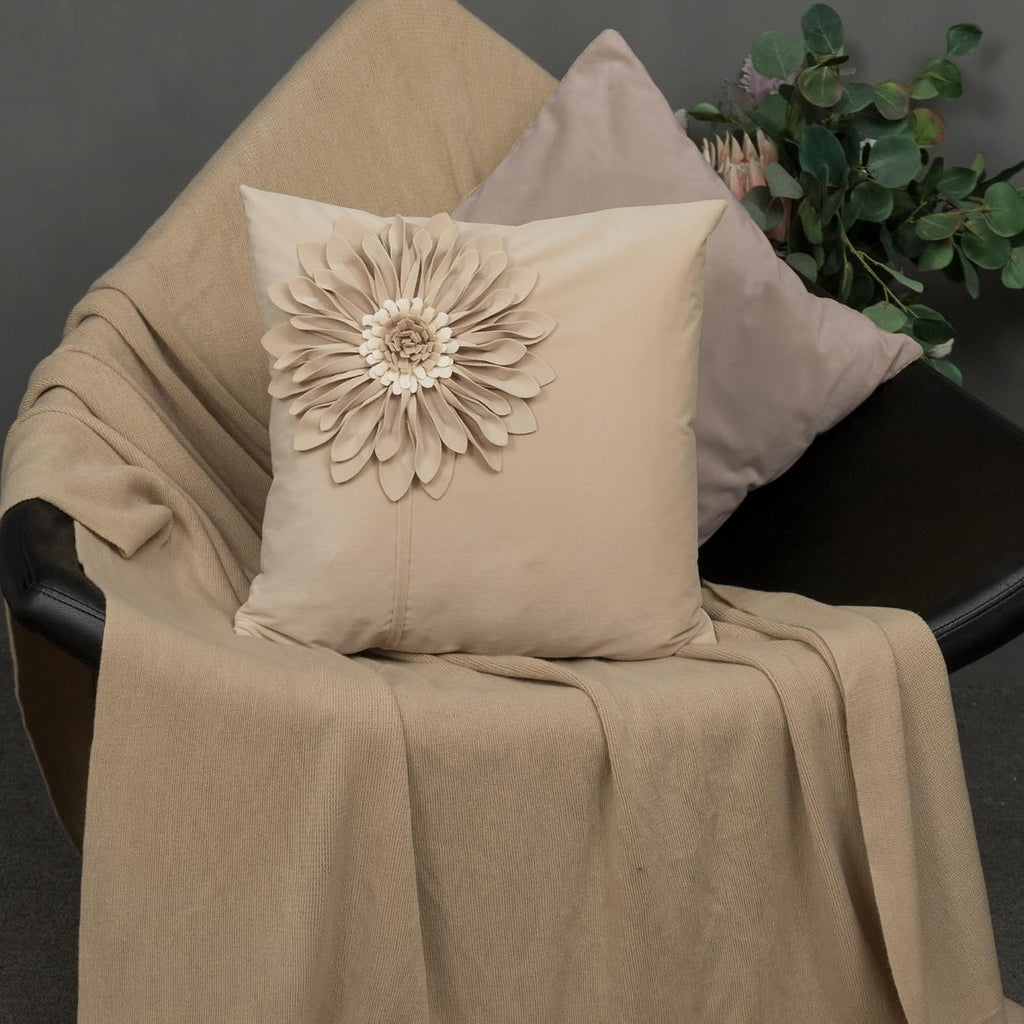 Decorative Flower Throw Pillow Cover 3D Sunflower Pillow Case Velvet Cushion Floral Pillowcase for Bed Living Room Couch Chair