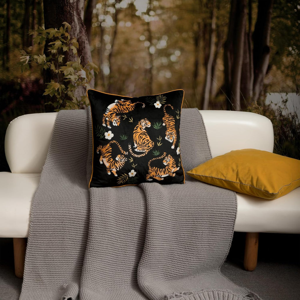 VG|black|Printing Tiger Throw Pillow Cover