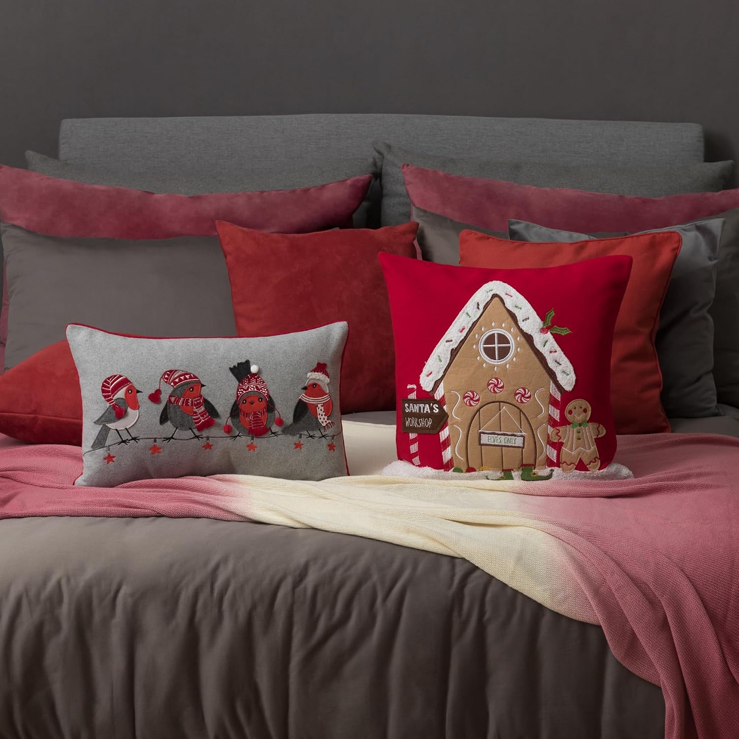 Christmas Robin Bird Throw Pillow Cover Applique Pillow Case Oblong Cushion Cover for Home Decor Living Room Bed Sofa Couch